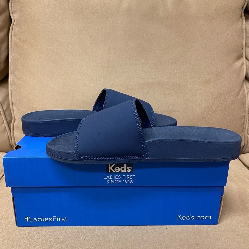 𝅺Keds Bliss Sandal/Slide Navy Sz 9